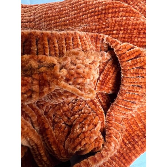 Tommy Bahama Cable Knit Sweater - Picture 9 of 13